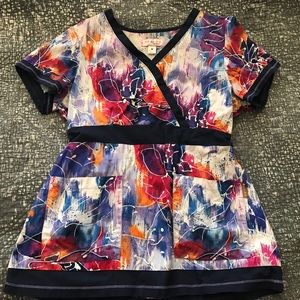 Koi Navy patterned medium scrub top